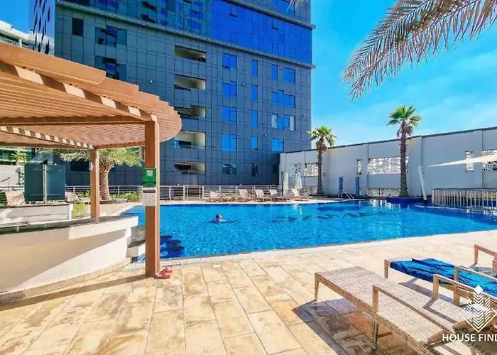 Contemporary Spacious Studio Apt In Business Bay
