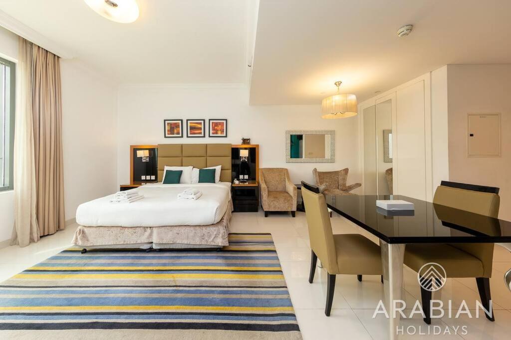 Apartment Contemporary Spacious In Business Bay Dubai